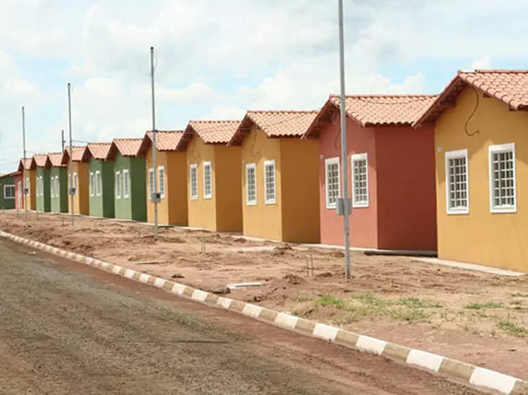 CEF projeta aumento de 30% para habitação popular - CS Carimbos